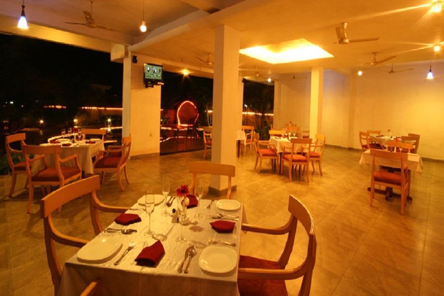 Lambana Resort Goa Restaurant