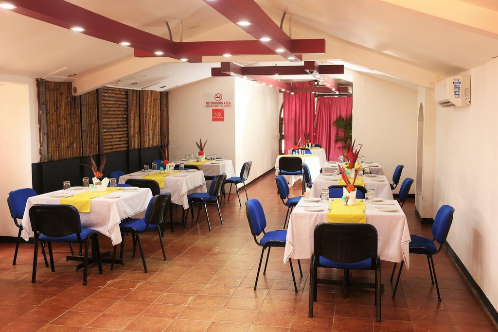 Alor Grande Holiday Resort Goa Restaurant