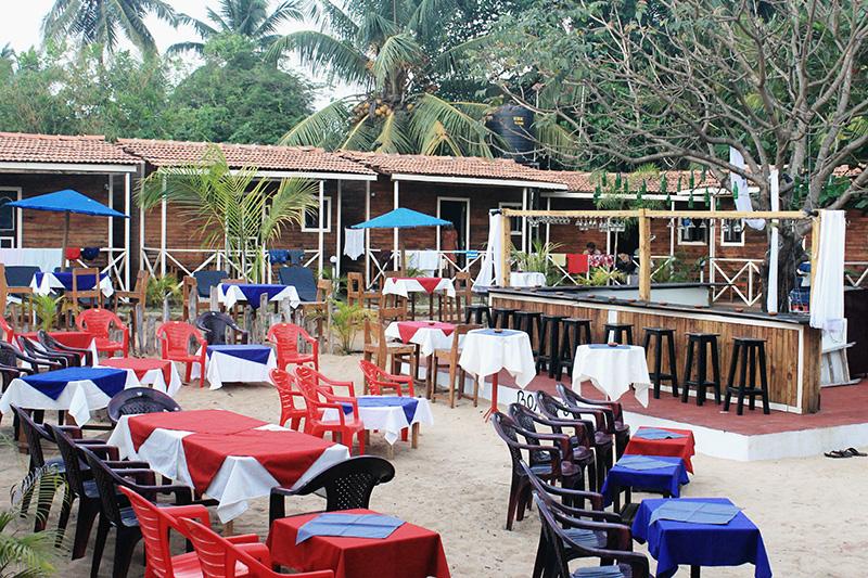 Boatys Beach Cottage Goa Restaurant