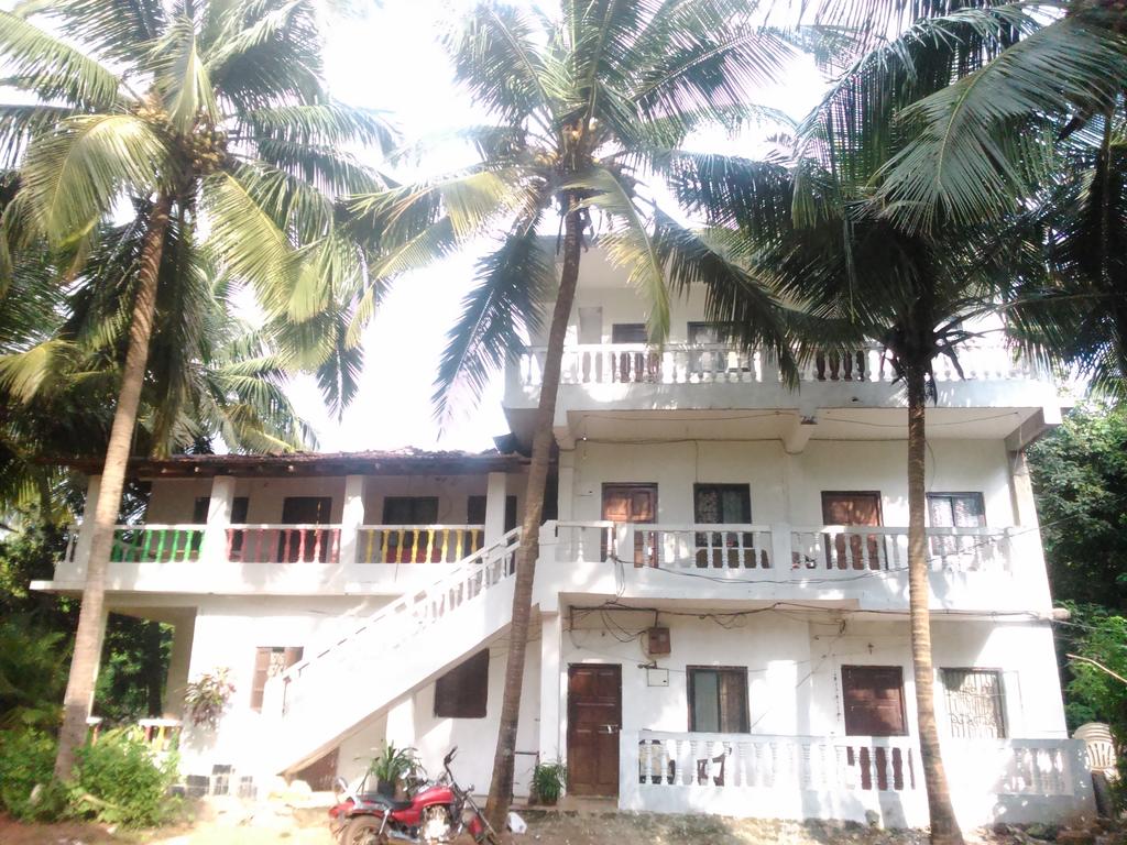 La Blanche Guest House Goa
