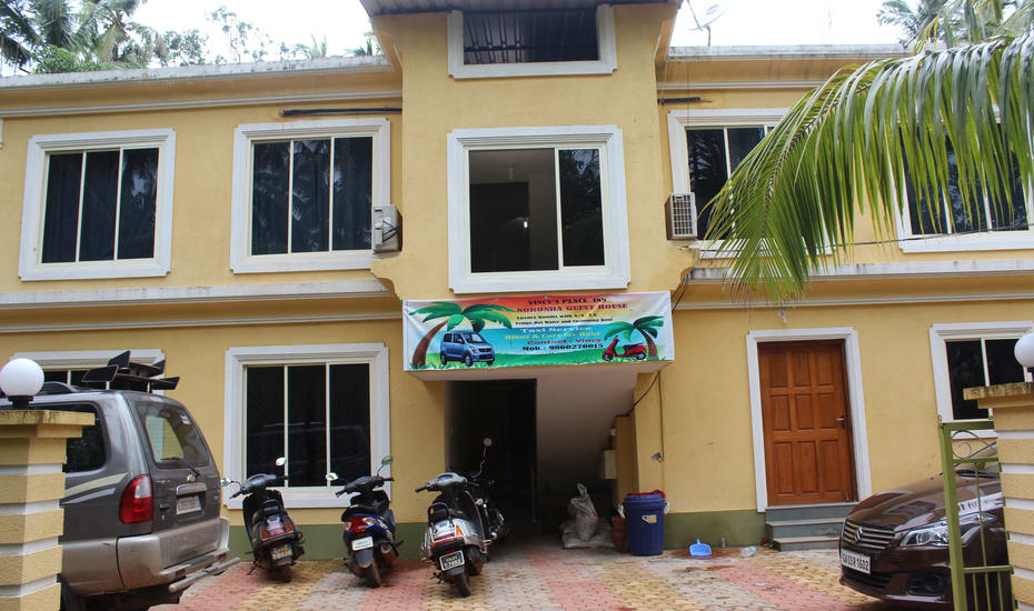 Naronas Guest House Goa