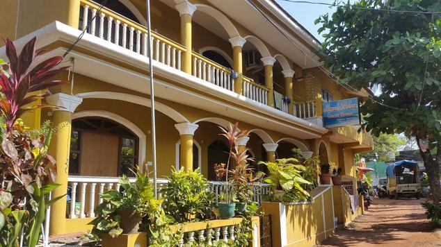 Romeos Palace Guest House Goa