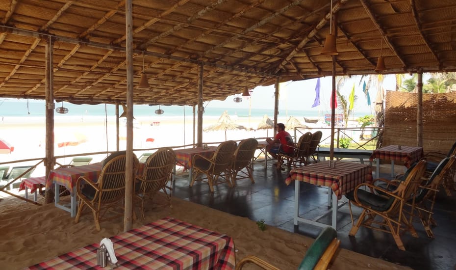 Kaerozz Beach Resort Goa Restaurant