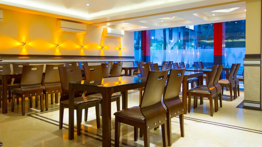 Karishma Grand Hotel Goa Restaurant