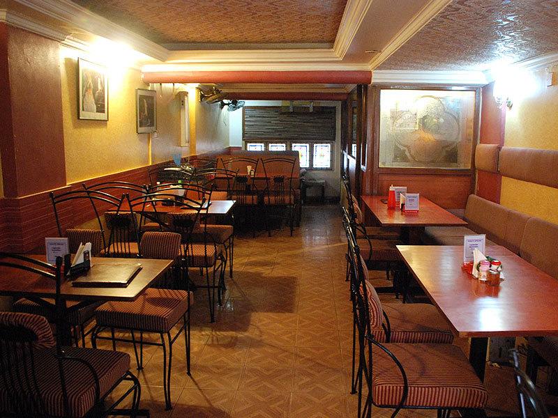 Picnic Plaza Hotel Goa Restaurant