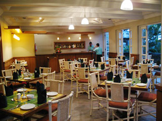 Sonesta Inns Hotel Goa Restaurant