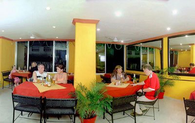 Valentines Retreat Hotel Goa Restaurant