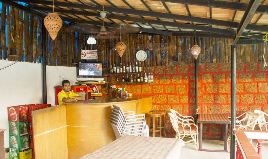 Trinis Resort Goa Restaurant