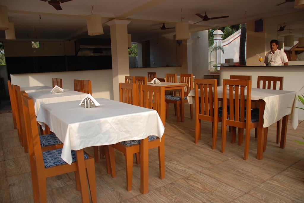 Hidden Paradise Hotel Goa Restaurant