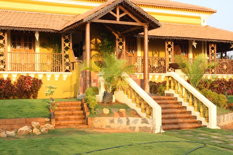 Paes Pearl Beach Villa Goa